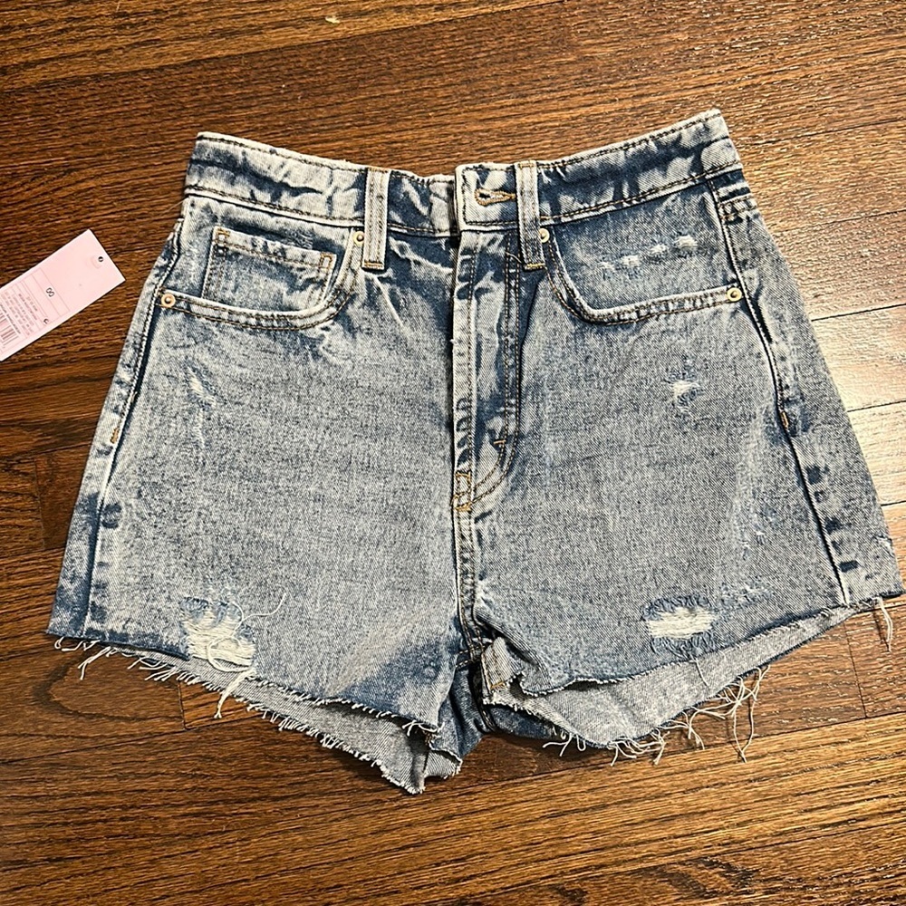 NWT Wild Fable Highest Rise Cutoff Acid Washed Denim Shorts Size 00/24 Waist